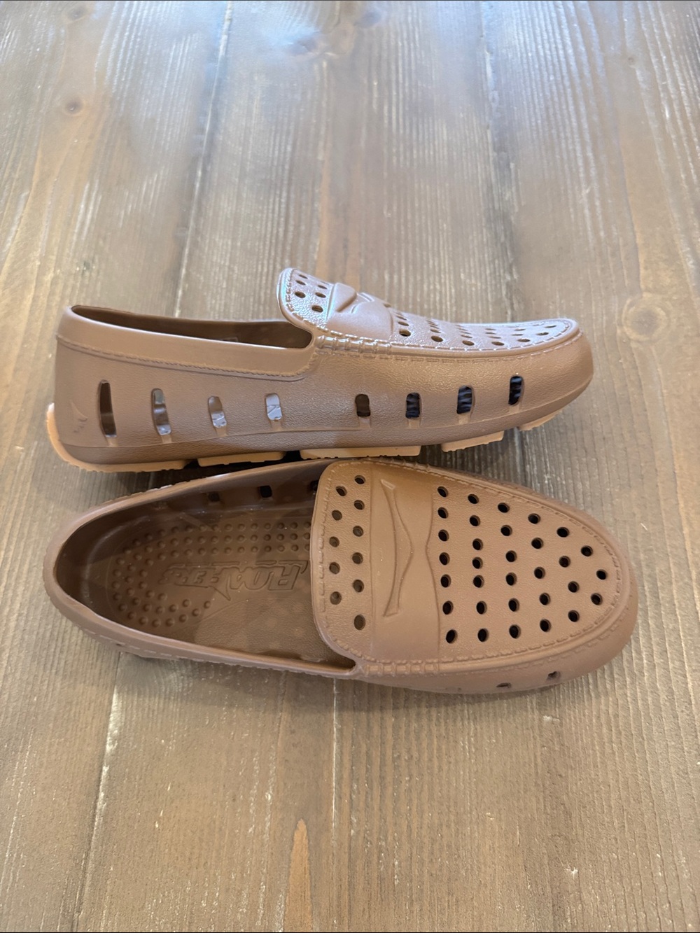 Kids Floafer Size 4
